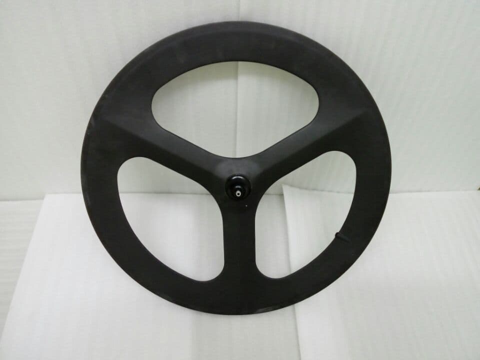 Carbon Bicycle Trispoke Wheel_ Clincher Front 3_spoke wheel